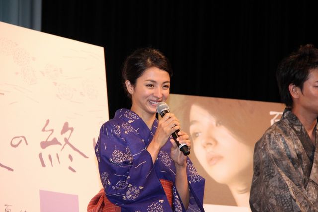 満島＆綾野の浴衣姿！フォトギャラリー（7枚目）