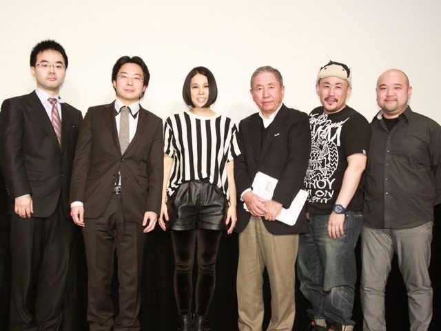 歌手のAI、風評被害に苦しむ福島の野菜について、そして放射能について1から学ぶ　画像ギャラリー（7枚目）