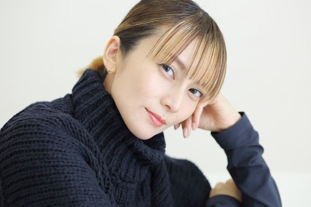 柴咲コウに目がくぎ付け…【インタビューカット集】（3枚目）