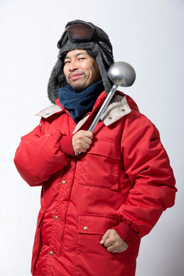ドラマ「面白南極料理人」で料理人の西村隊員にふんする浜野謙太