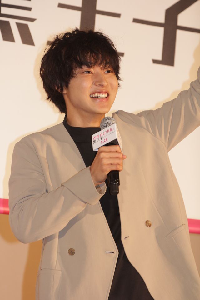 山崎賢人＆二階堂ふみ、女子高生に特別課外授業！イベント写真ギャラリー（6枚目）