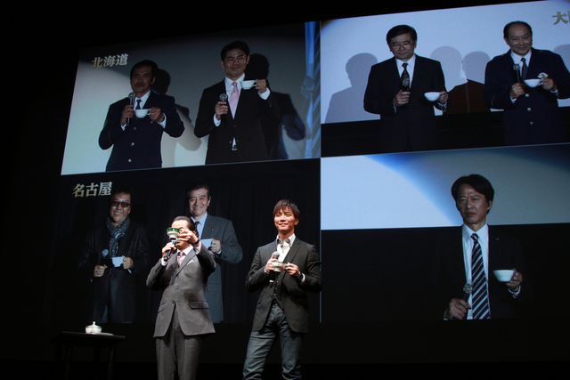 「相棒」水谷豊＆成宮寛貴にファン熱狂！　フォトギャラリー（5枚目）