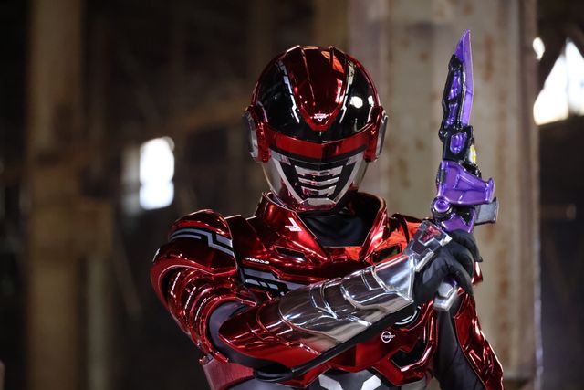 さらわれた天羽琉唯（入山杏奈）…「超宇宙刑事ギャバン インフィニティ」第5話場面写真（2枚目）