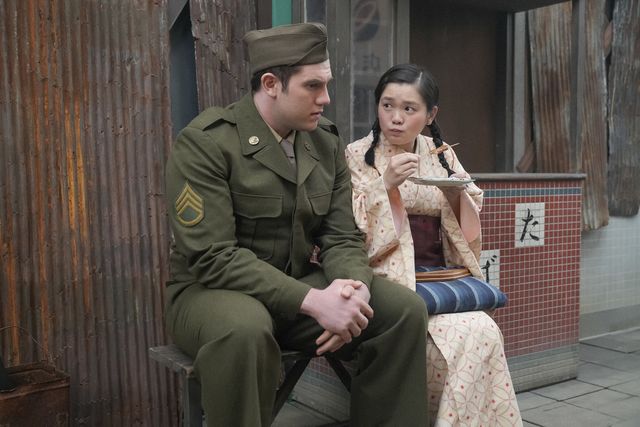 小夜は米兵と…「ブギウギ」第71回の場面写真：フォトギャラリー