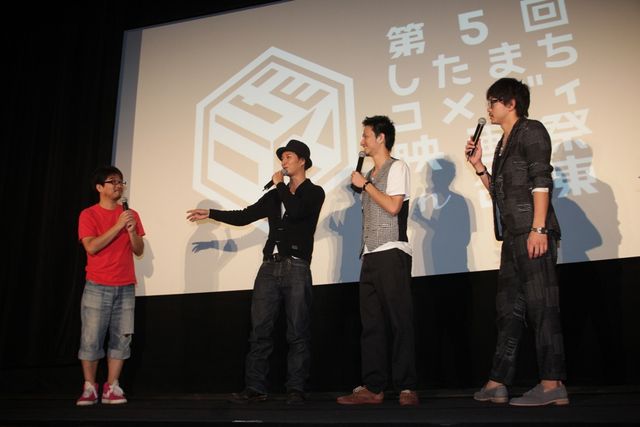 青柳翔、舞台上からHIROの結婚を祝福　画像ギャラリー（6枚目）