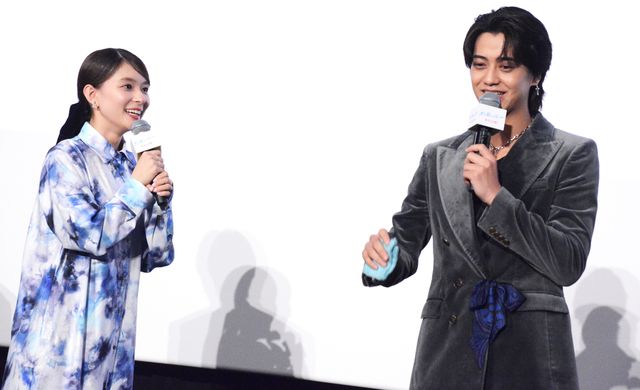 芳根京子と高橋海人