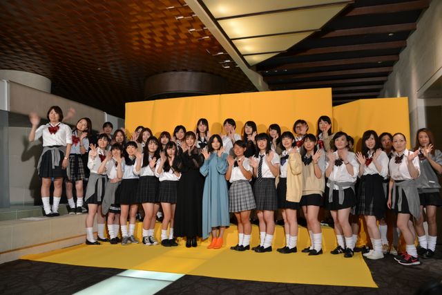 篠原涼子&広瀬すずが笑顔で登場！『SUNNY 強い気持ち・強い愛』女子限定制服試写会（4枚目）