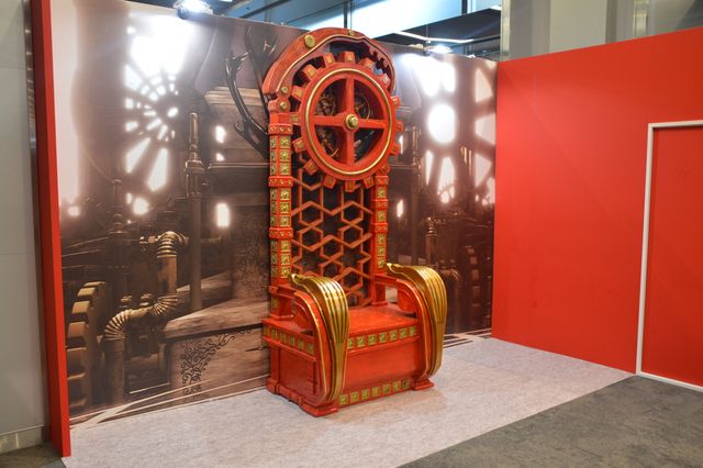 ガッチャードデイブレイク＆ギラの玉座が展示決定！「Ｗヒーロー夏祭り2024」ゲネプロ会場の様子（2枚目）