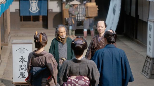 歌麿（染谷将太）の闇が深すぎた…鳥山石燕（片岡鶴太郎）との再会が超泣ける！「べらぼう」場面写真（12枚目）