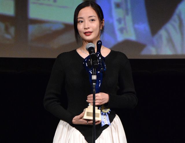 第17回TAMA映画賞で表彰された広瀬すず