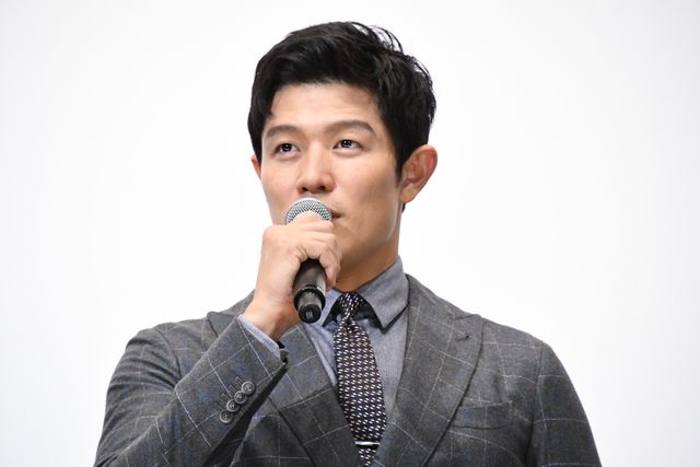 松坂桃李、鈴木亮平、西野七瀬、音尾琢真ら登壇！『孤狼の血 LEVEL2』公開記念舞台あいさつ（13枚目）