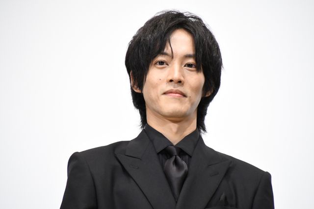 松坂桃李、鈴木亮平、西野七瀬、音尾琢真ら登壇！『孤狼の血 LEVEL2』公開記念舞台あいさつ（26枚目）