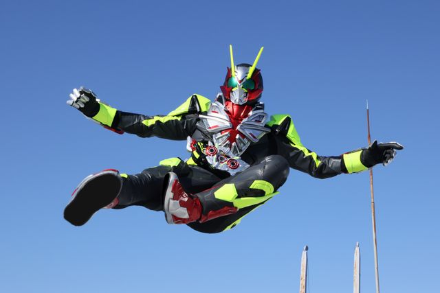 仮面ライダーゼイン・桜井侑斗が“あるカード”を手に…「アウトサイダーズep6」新場面カット（5枚目）