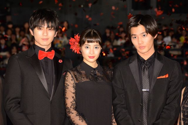 広瀬すずが大事にしたいと思える仲間!野村周平、真剣佑、松岡茉優ら登壇『ちはやふる』完成披露試写会ギャラリー