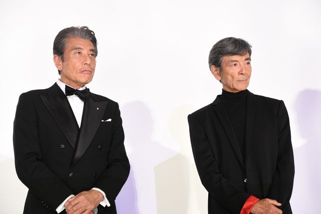 ダンディー＆セクシー！映画『帰ってきた あぶない刑事』完成披露舞台あいさつ（3枚目）