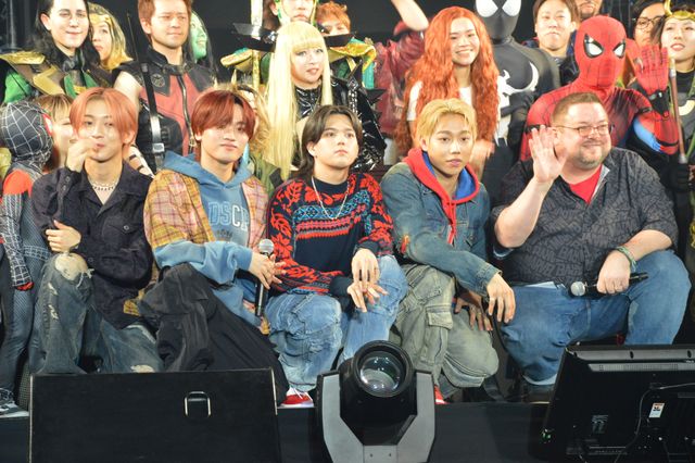 「ロキ」トムヒ＆ソフィアが揃って来日！「大阪コミコン2024」マーベル・スペシャルアワー・ステージ（16枚目）