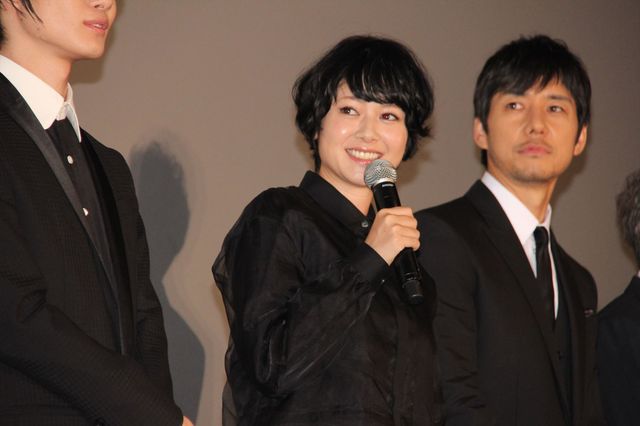 真木よう子＆吉田羊が美脚披露！『脳内ポイズンベリー』初日舞台あいさつ【フォトギャラリー】（7枚目）