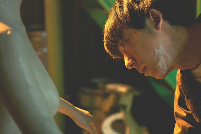 高橋一生、色気すごい…『ロマンスドール』場面カット（3枚目）