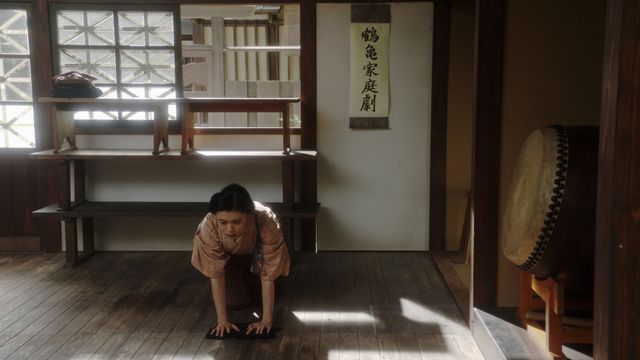 千代は稽古場で新たな生活…「おちょやん」第85回：フォトギャラリー