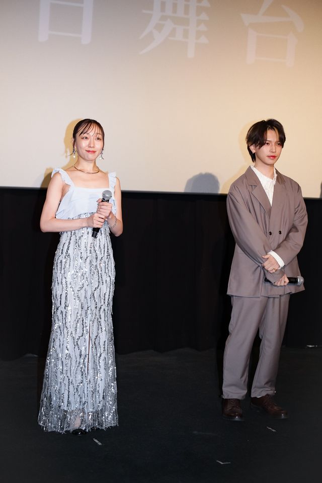 遠藤雄弥、彩凪翔、岩橋玄樹、須田亜香里ら巫女と撮影！『男神』初日舞台挨拶（7枚目）