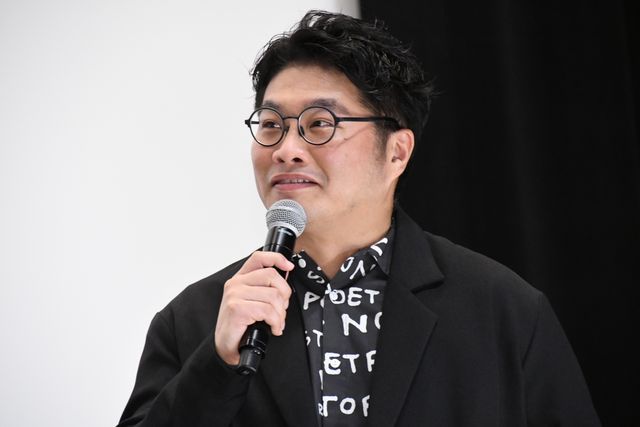 Koki,の真っ赤なドレス姿！『牛首村』初日舞台あいさつ（5枚目）