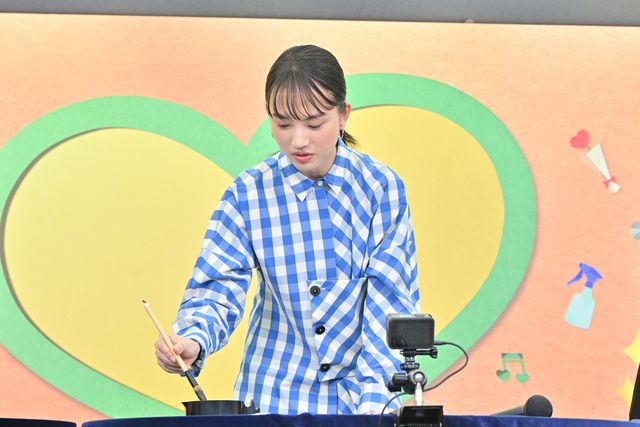 清原果耶、間宮祥太朗、菊池風磨が今年の抱負を書き初め！ドラマ「ファイトソング」制作発表会見（5枚目）