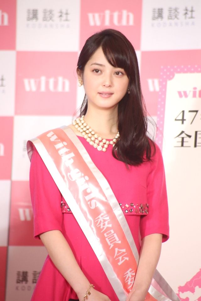 佐々木希が出産願望を告白！「with girls 委員会」委員長就任式フォトギャラリー（6枚目）