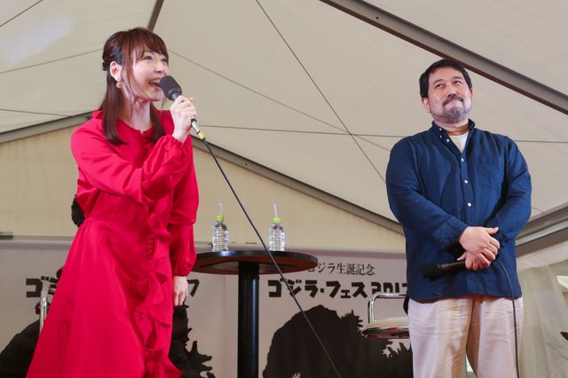 11月3日を「ゴジラの日」に制定！　人気声優・花澤香菜も感激！　画像ギャラリー：フォトギャラリー