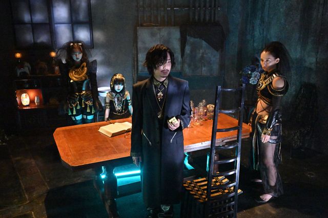 「仮面ライダーガッチャード」グリオン＆冥黒の三姉妹、次なる狙いは…第17話場面カット：フォトギャラリー