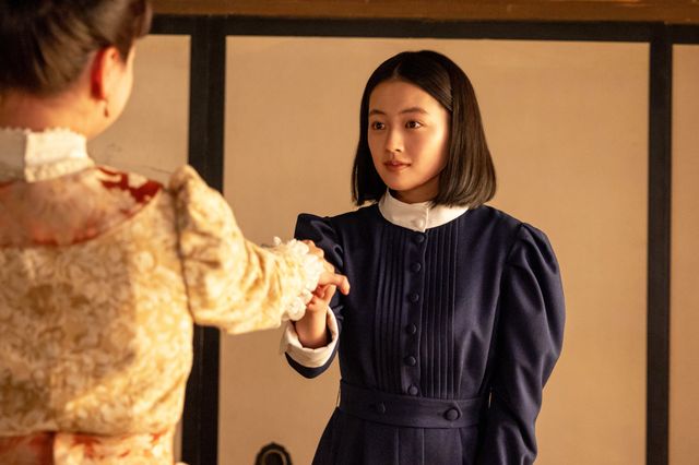 【画像12枚】朝ドラ「風、薫る」りん（見上愛）たちは卒業式を迎えるが…第59回場面写真（5枚目）