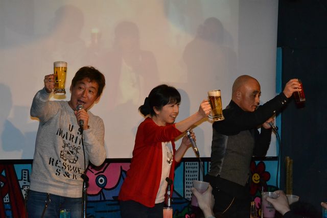 『スター・ウォーズ』C-3PO役の岩崎ひろし、初のトークライブでプロの技を披露！　画像ギャラリー（11枚目）