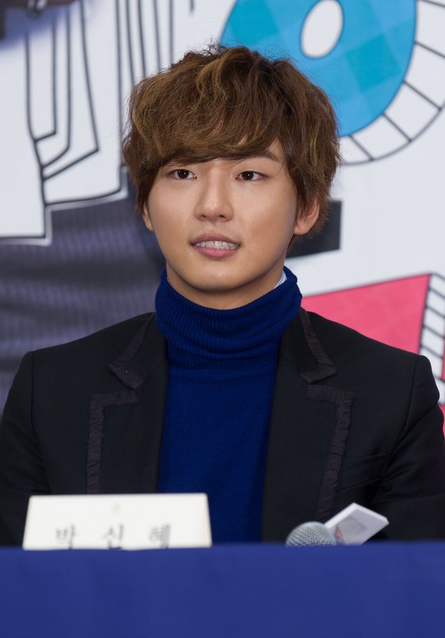 c.YoonSiyoon.jpg