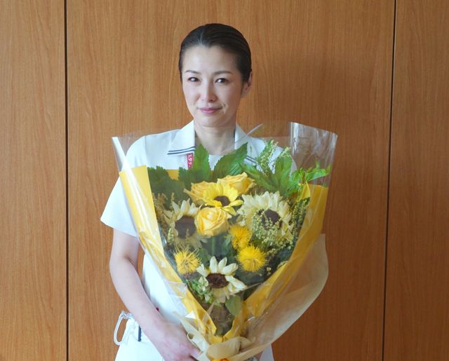 若葉竜也＆千葉雄大がハグ！「アンメット」チーム集合写真（10枚目）