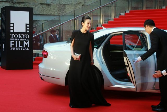 菅野美穂がベイマックスにギュッ！東京国際映画祭レッドカーペット写真ギャラリー＜その2＞（52枚目）