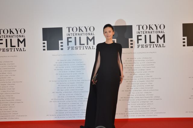 菅野美穂がベイマックスにギュッ！東京国際映画祭レッドカーペット写真ギャラリー＜その2＞（55枚目）