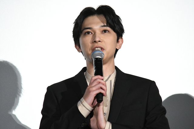 仲睦まじい山崎賢人＆吉沢亮！『キングダム』初日舞台あいさつ（13枚目）