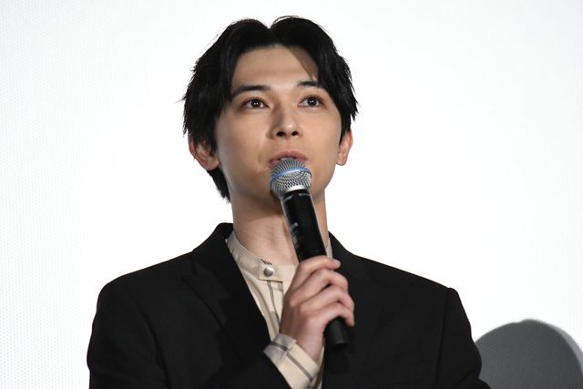 仲睦まじい山崎賢人＆吉沢亮！『キングダム』初日舞台あいさつ（14枚目）