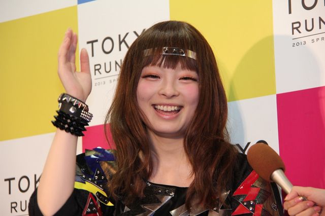 きゃりー忍者が「東京ランウェイ」に降臨！　今気になるアイテムは“おしゃれ”パジャマ？　画像ギャラリー（11枚目）