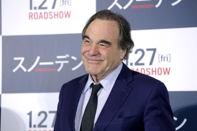 オリヴァー・ストーン監督にっこり～！金メダリスト登坂絵莉選手が登場！『スノーデン』ジャパンプレミアフォトギャラリー（6枚目）