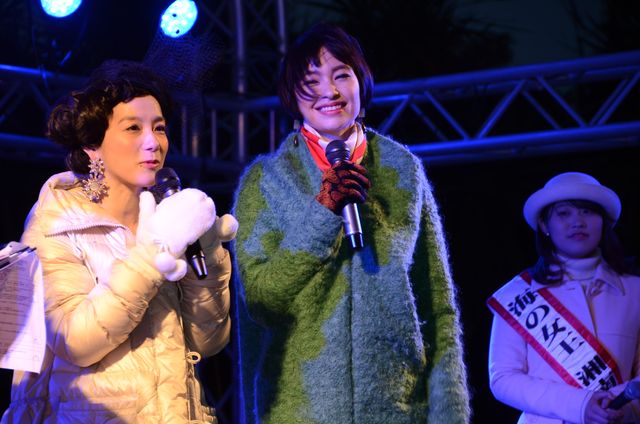 映画『海月姫』と江の島シーキャンドルがコラボ　展望灯台が天空に輝くクラゲにライトアップ　画像ギャラリー（7枚目）