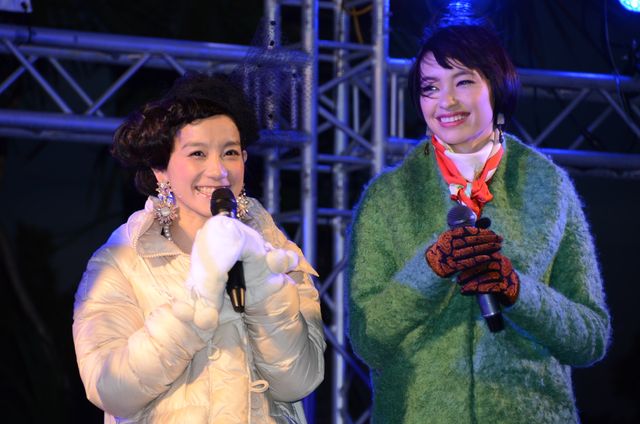 映画『海月姫』と江の島シーキャンドルがコラボ　展望灯台が天空に輝くクラゲにライトアップ　画像ギャラリー（10枚目）