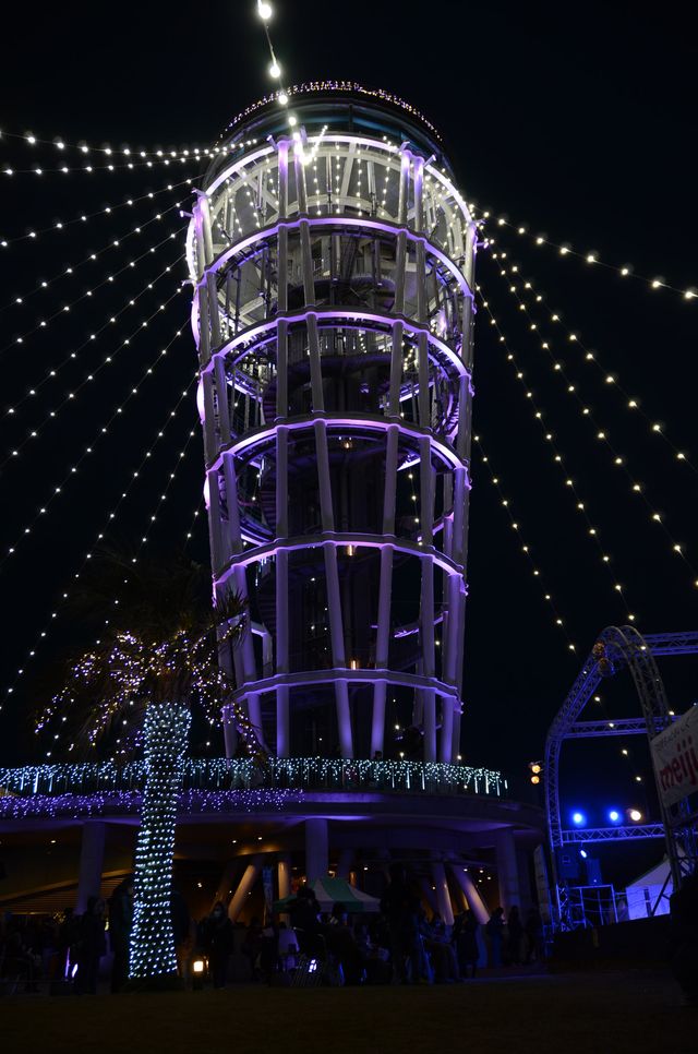 映画『海月姫』と江の島シーキャンドルがコラボ　展望灯台が天空に輝くクラゲにライトアップ　画像ギャラリー（12枚目）