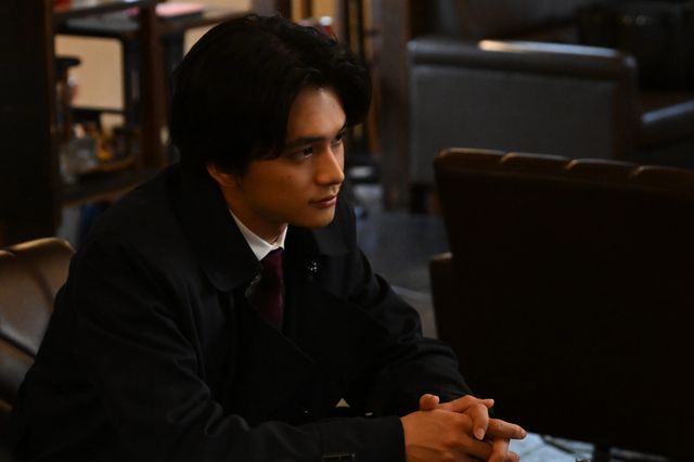 明墨＆伊達原の関係が明らかに！「アンチヒーロー」第5話場面写真（8枚目）