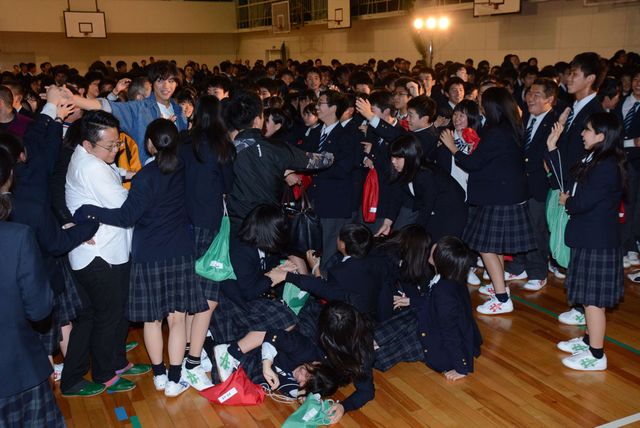 福士蒼汰の頭ポンポンの破壊力！『無限の住人』公開直前イベント ギャラリー（11枚目）