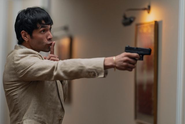 ドラマ「ナイト・マネジャー」シーズン2場面写真など（9枚目）