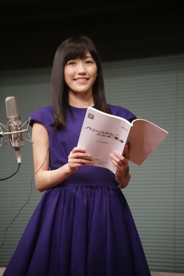 ふなっしー、飛びすぎ！まゆゆもビックリ！公開アフレコ写真ギャラリー（5枚目）