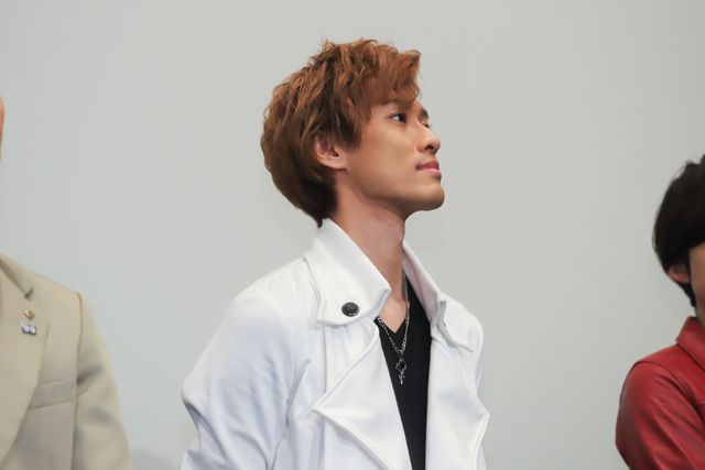 押田岳、奥野壮らの制服姿！『仮面ライダージオウ NEXT TIME ゲイツ、マジェスティ』完成披露舞台あいさつ（9枚目）