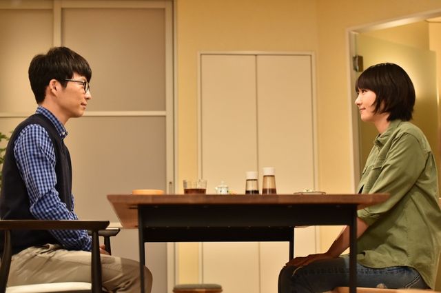 ガッキー「逃げ恥」は“ムズキュン”な展開に!?「逃げるは恥だが役に立つ」第4話ギャラリー（4枚目）