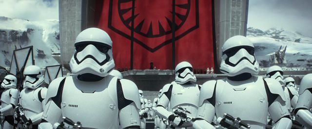 画像は『スター・ウォーズ/フォースの覚醒』より
