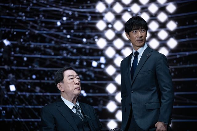 「VIVANT」佐野公安部長が“真実”を明かす…第15話場面写真（ネタバレあり）（2枚目）